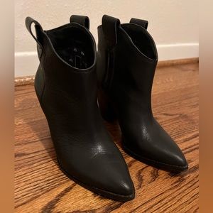 Lucky Brand - leather Boots - like new condition